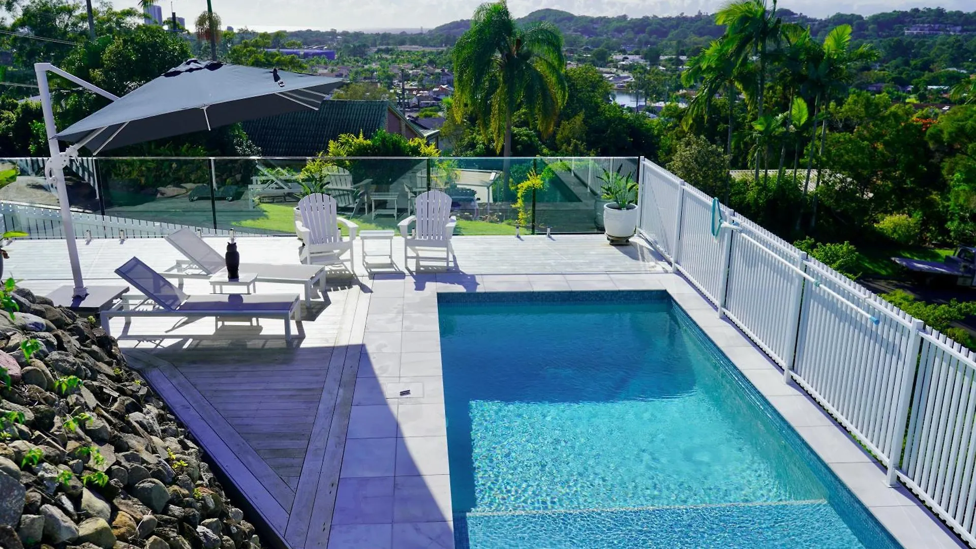 3 Waters Guest Accommodation Gold Coast Bed & Breakfast