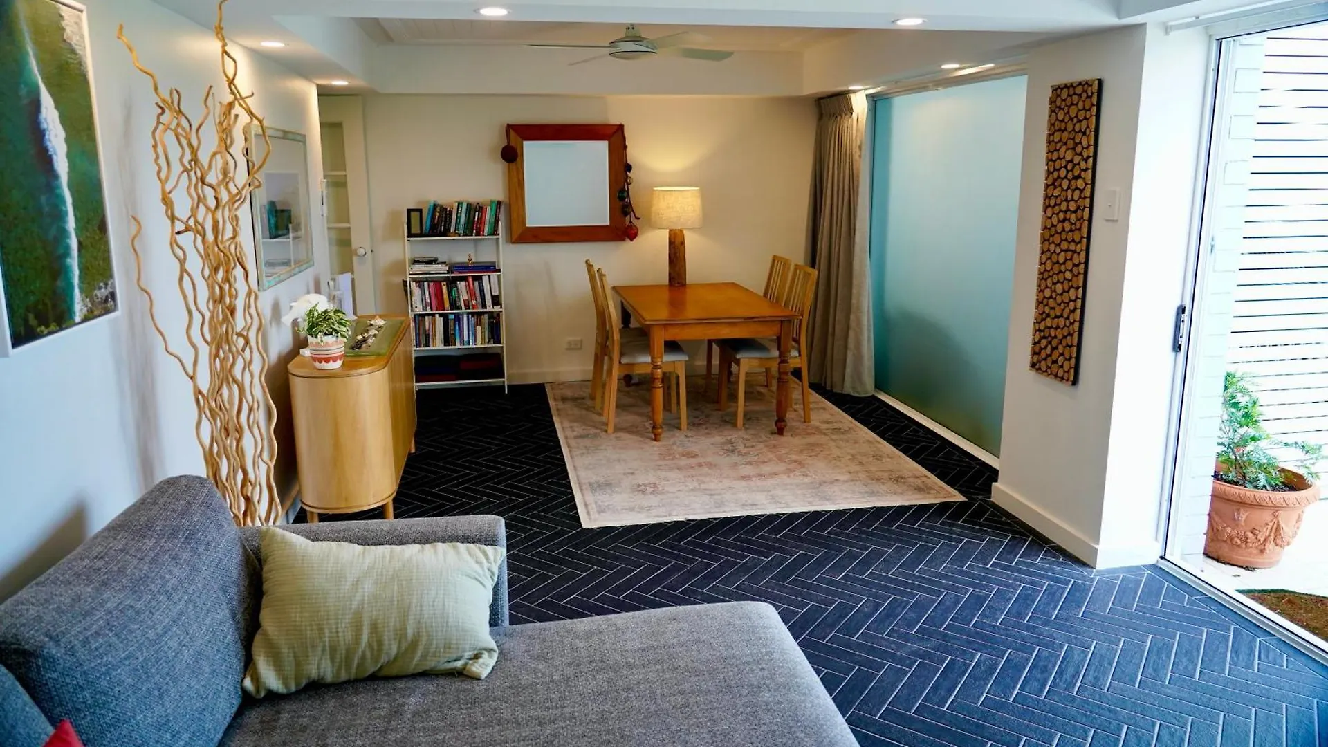 3 Waters Guest Accommodation Gold Coast Bed & Breakfast